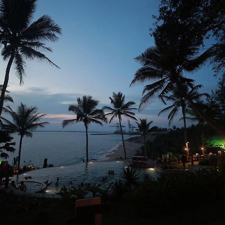 Niraamaya Wellness Retreats, Surya Samudra, Kovalam Kültér fotó