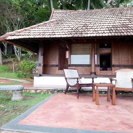 Niraamaya Wellness Retreats, Surya Samudra, Kovalam Kültér fotó