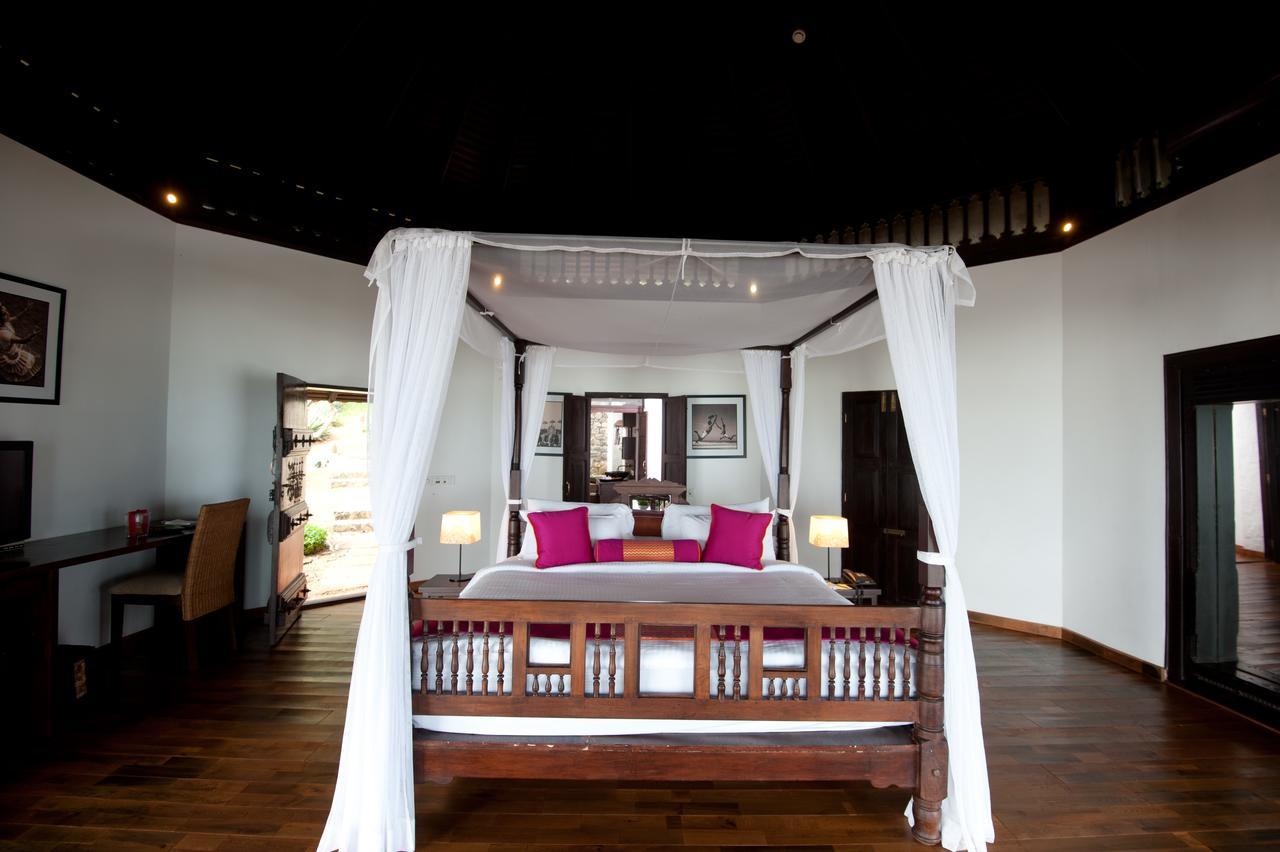 Niraamaya Wellness Retreats, Surya Samudra, Kovalam Kültér fotó