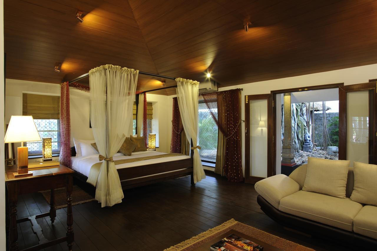 Niraamaya Wellness Retreats, Surya Samudra, Kovalam Kültér fotó
