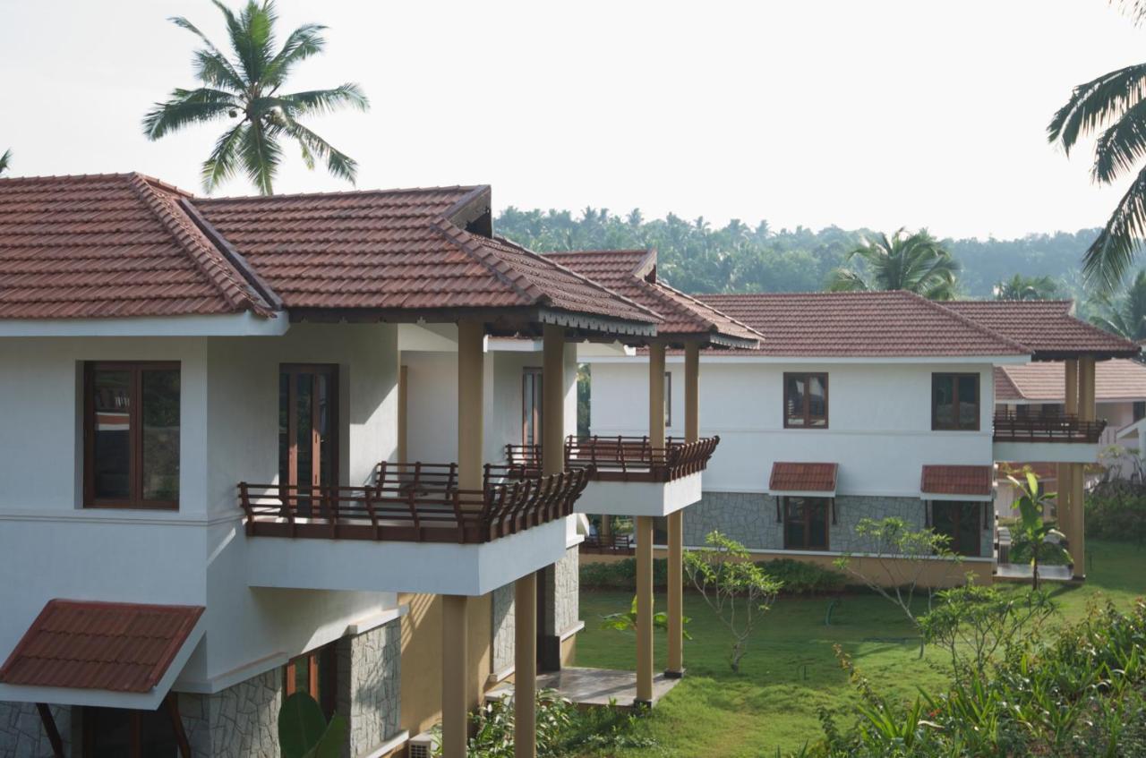 Niraamaya Wellness Retreats, Surya Samudra, Kovalam Kültér fotó