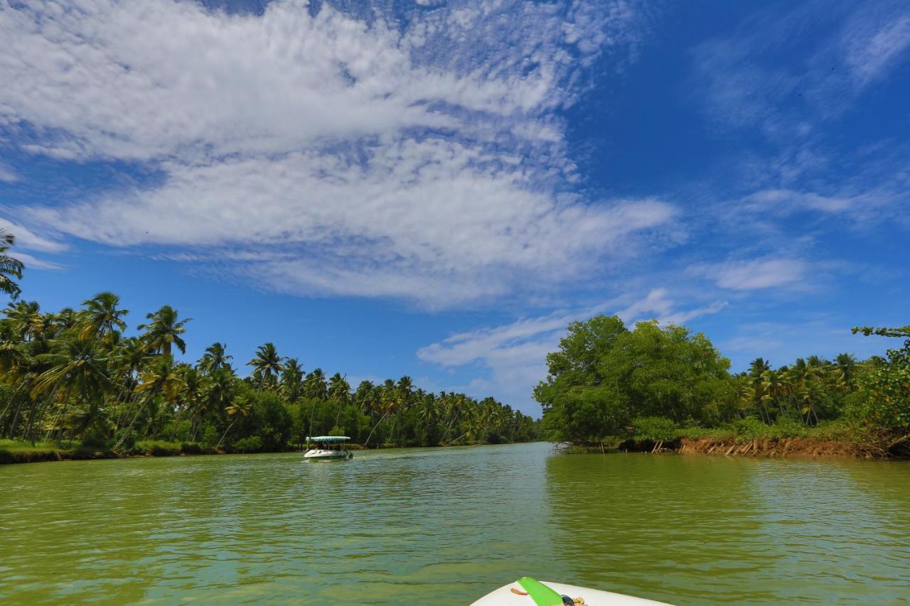 Niraamaya Wellness Retreats, Surya Samudra, Kovalam Kültér fotó