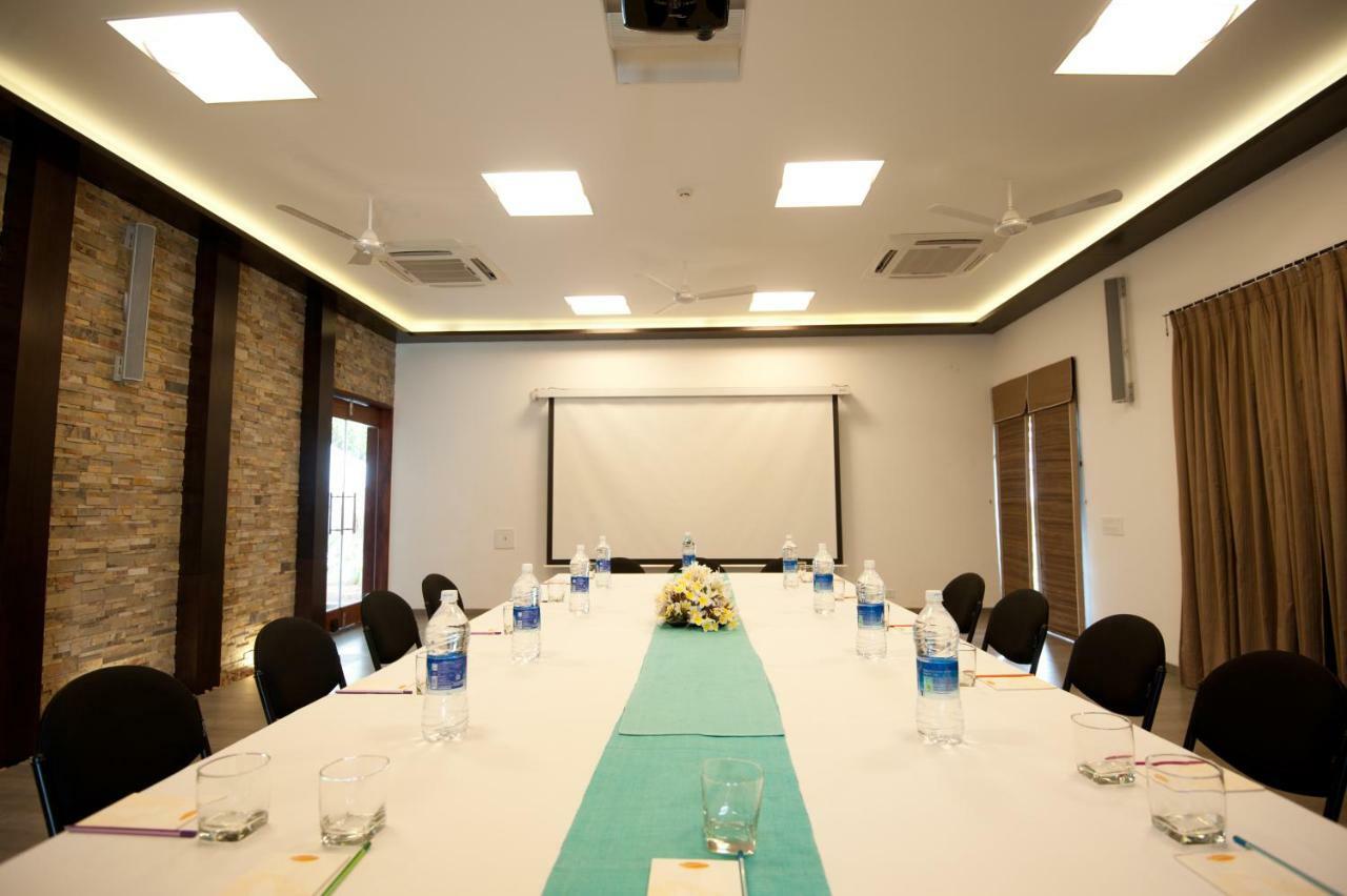 Niraamaya Wellness Retreats, Surya Samudra, Kovalam Kültér fotó
