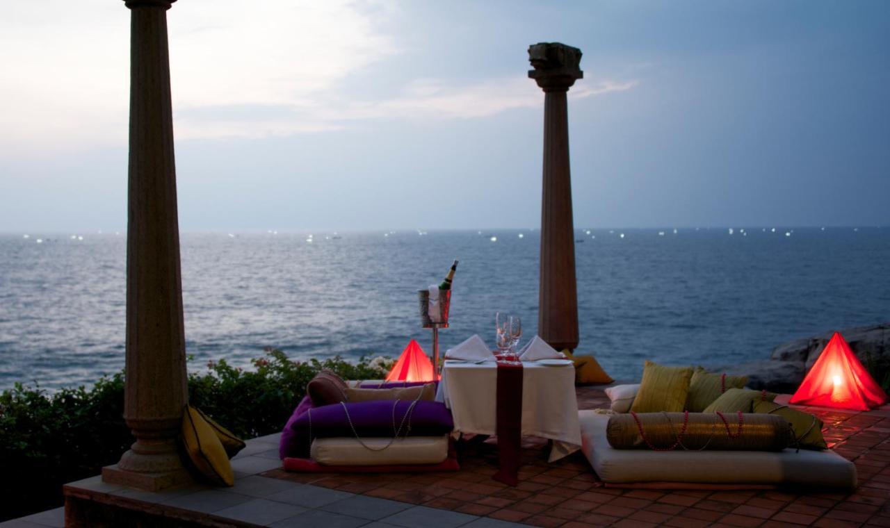 Niraamaya Wellness Retreats, Surya Samudra, Kovalam Kültér fotó